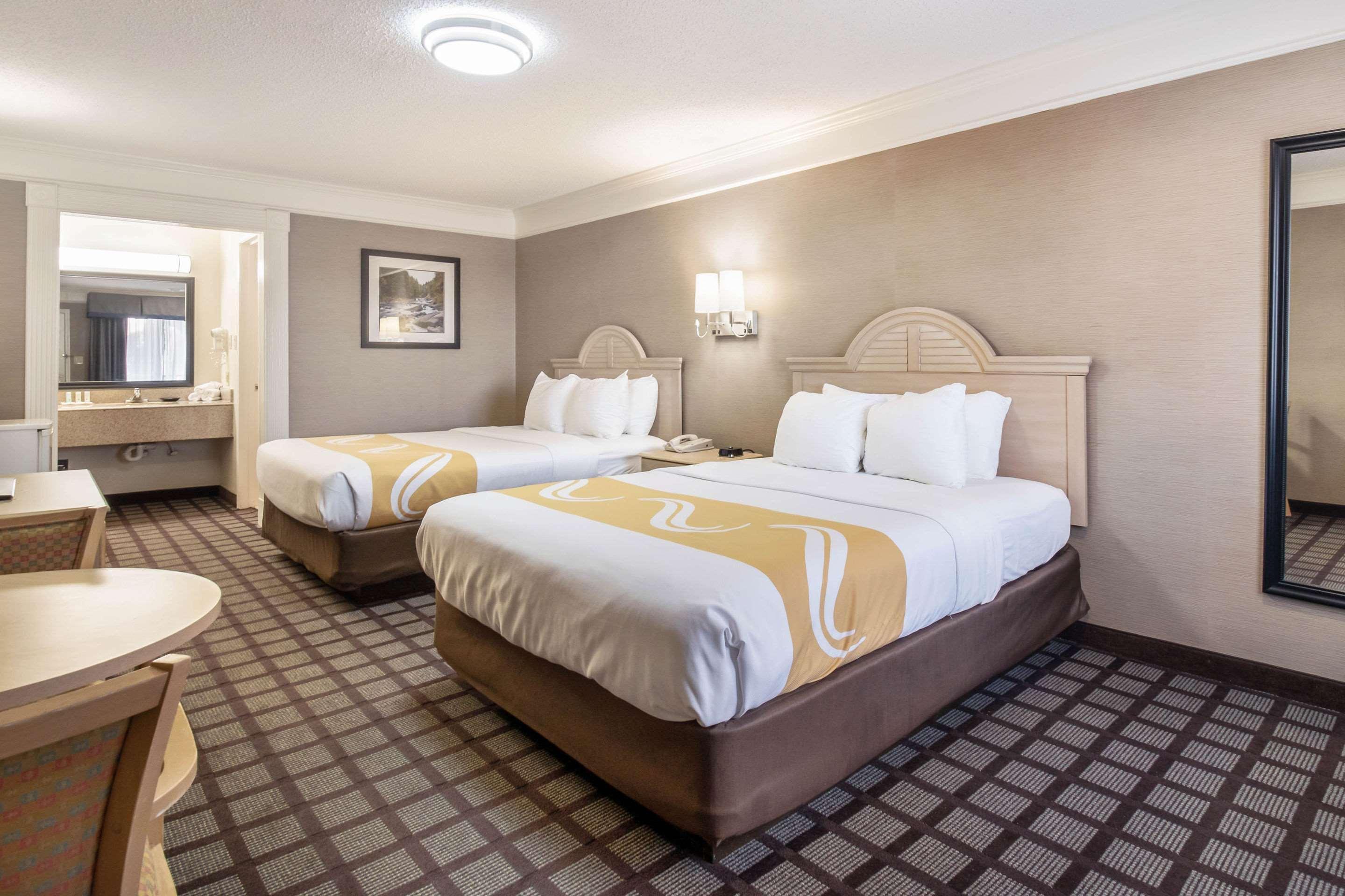 Quality Inn Near Lake Marble Falls Exteriör bild