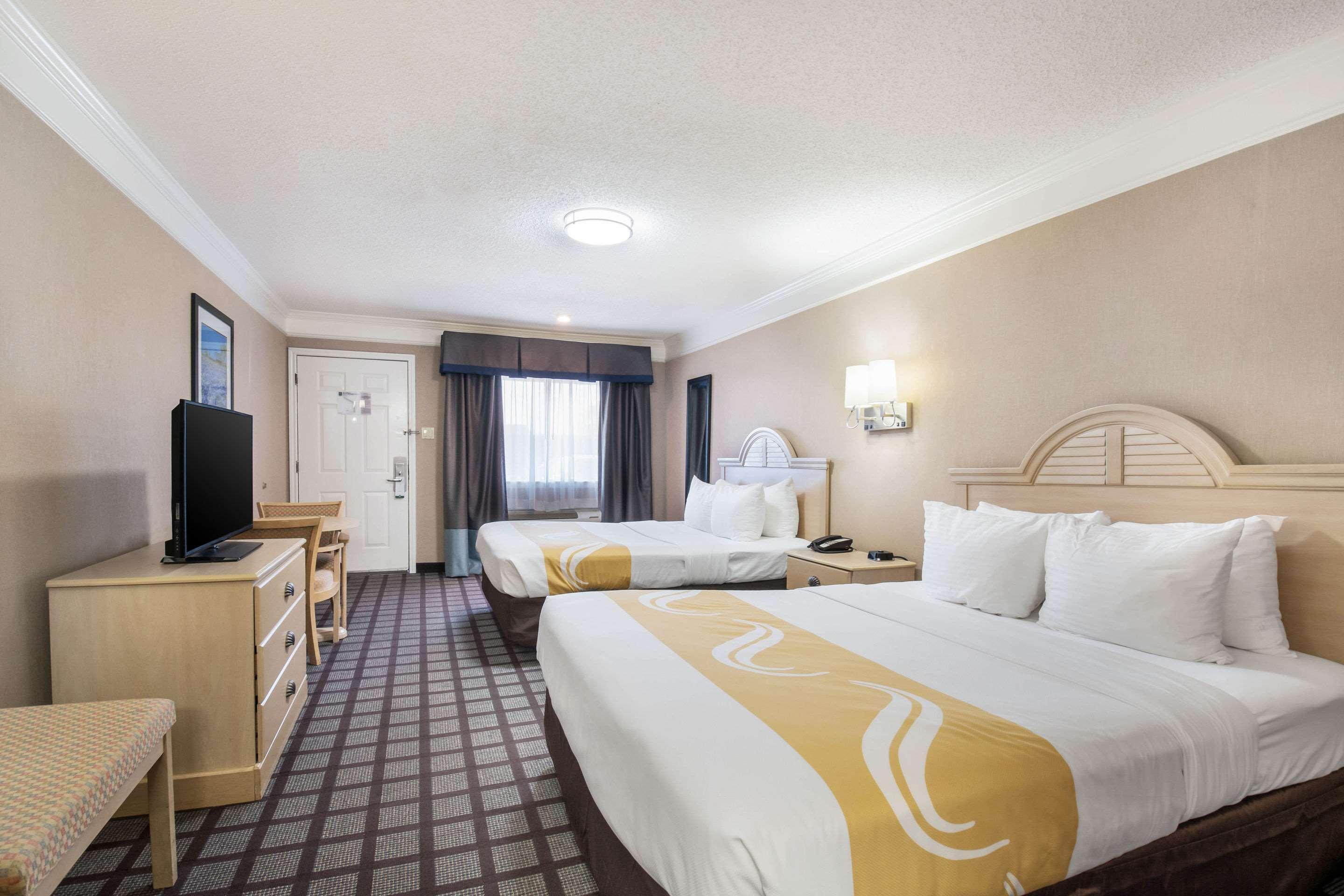 Quality Inn Near Lake Marble Falls Exteriör bild