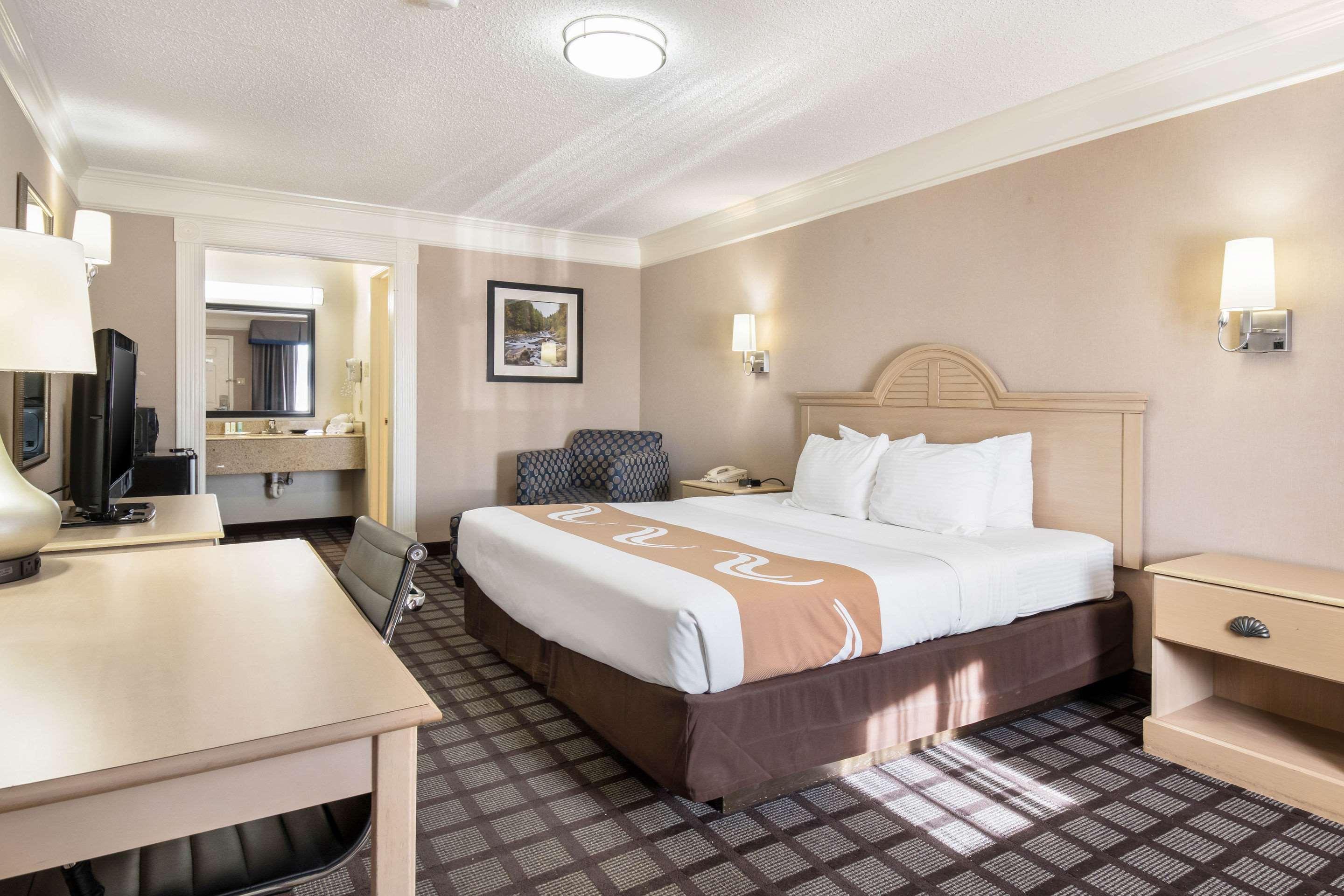Quality Inn Near Lake Marble Falls Exteriör bild