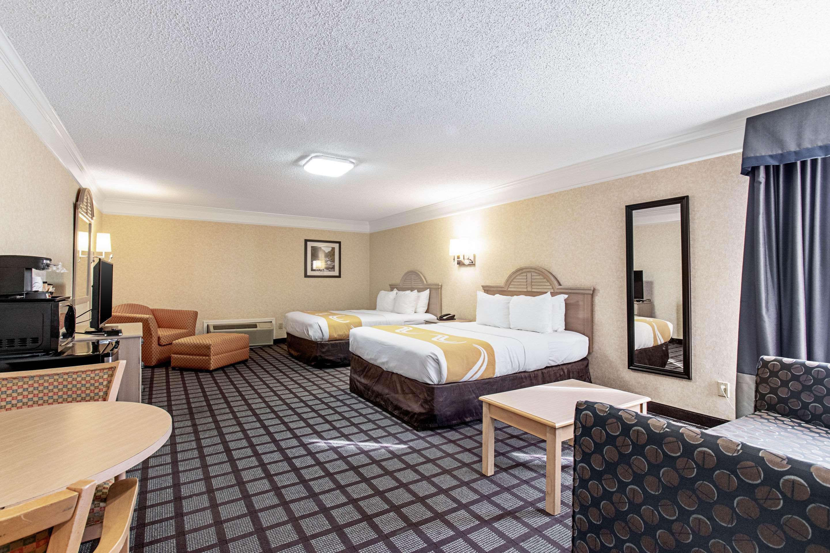 Quality Inn Near Lake Marble Falls Exteriör bild