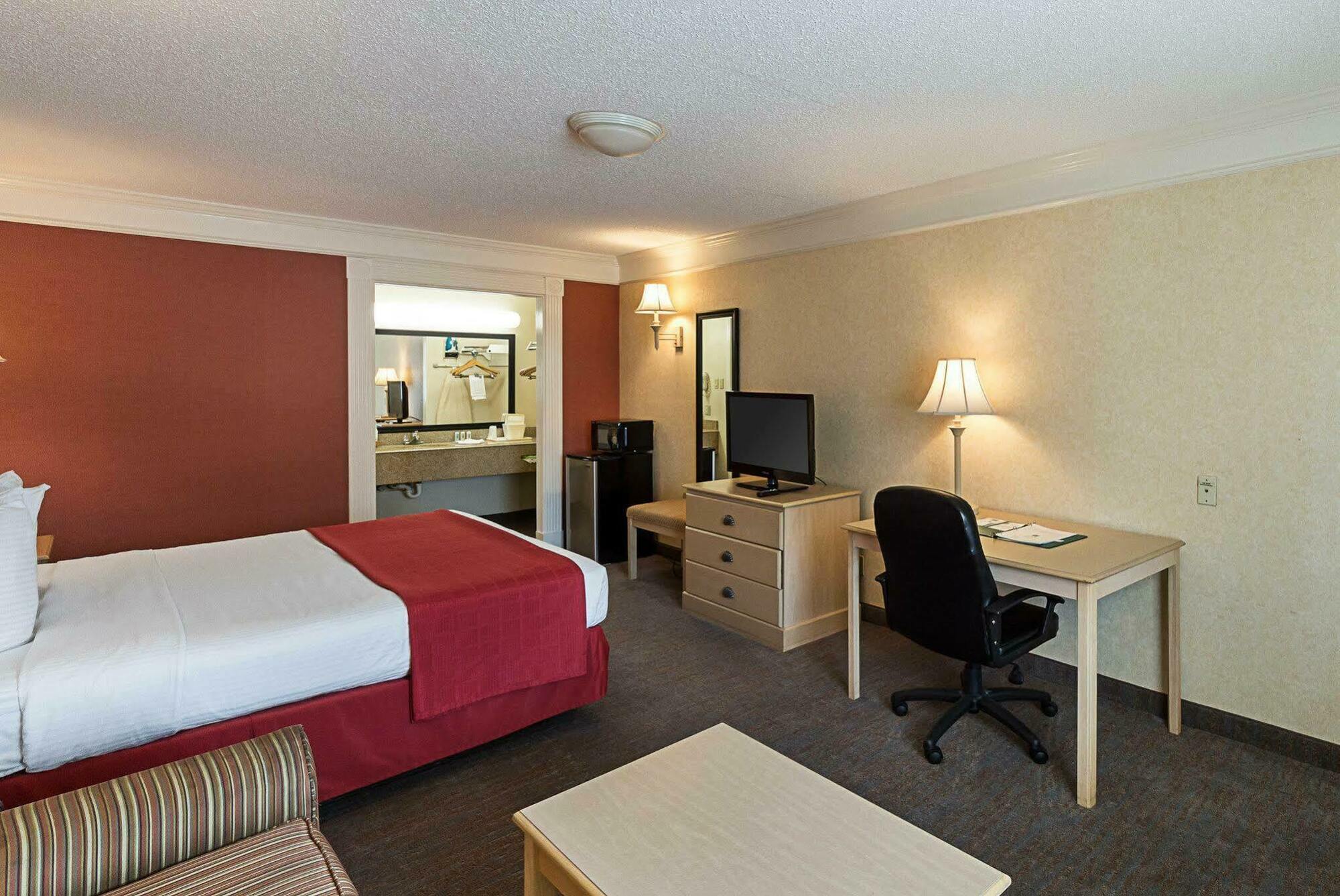 Quality Inn Near Lake Marble Falls Exteriör bild