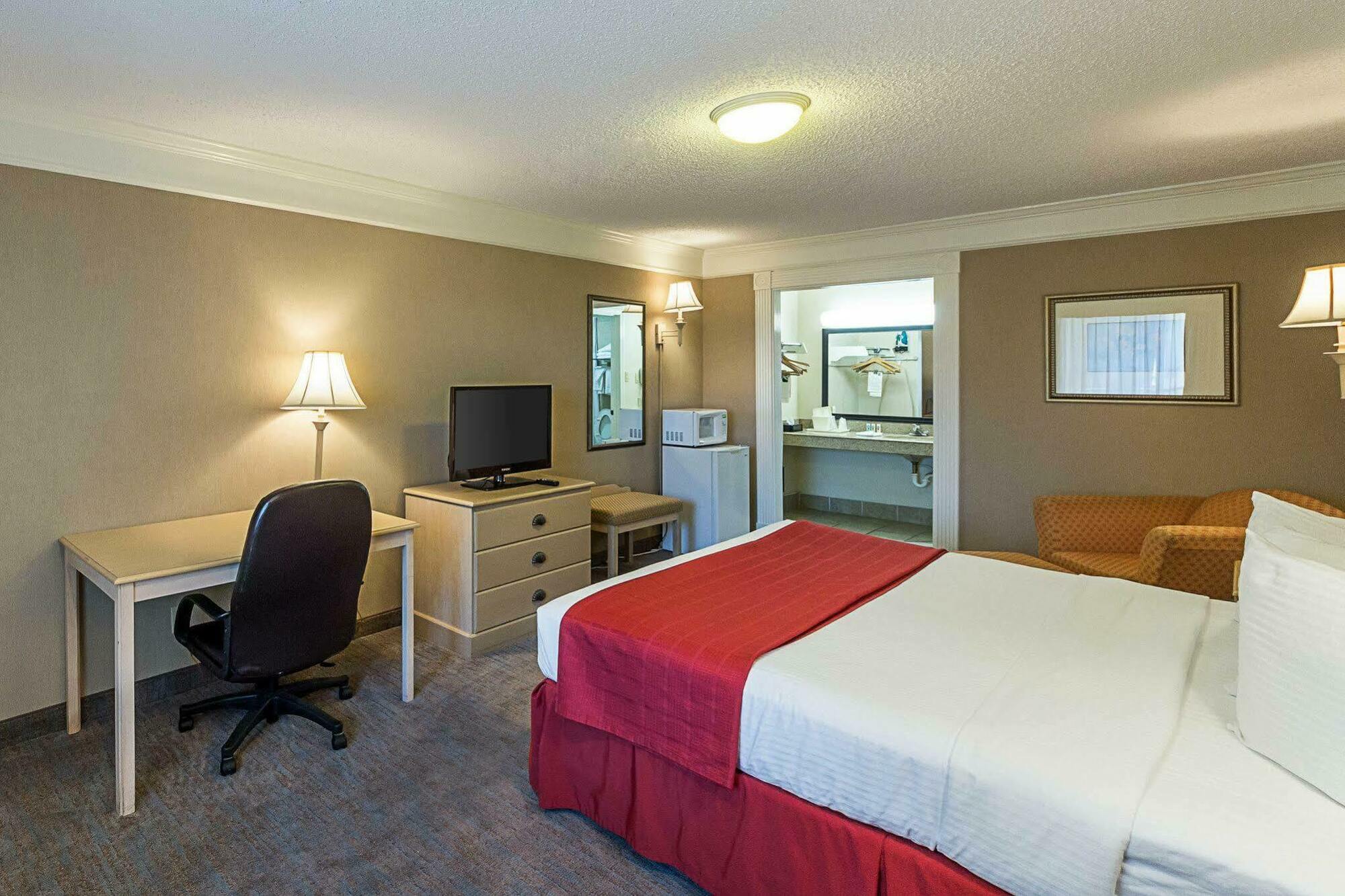 Quality Inn Near Lake Marble Falls Exteriör bild
